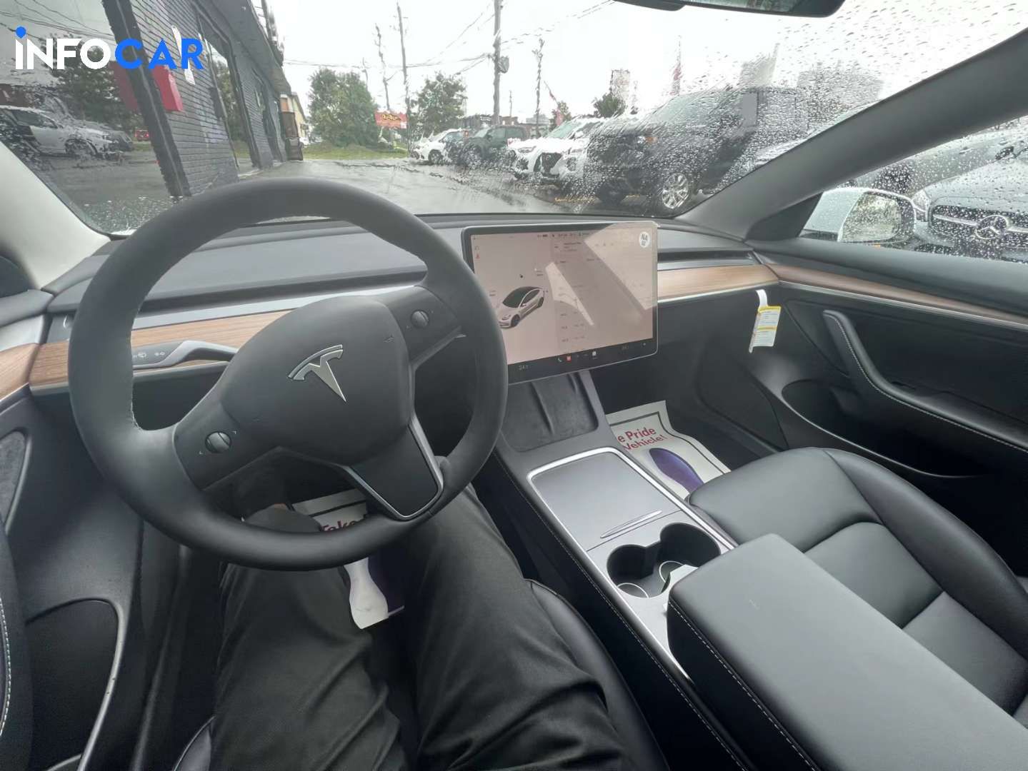 2022 Tesla Model 3 Standard Range Plus - INFOCAR - Toronto Auto Trading Platform