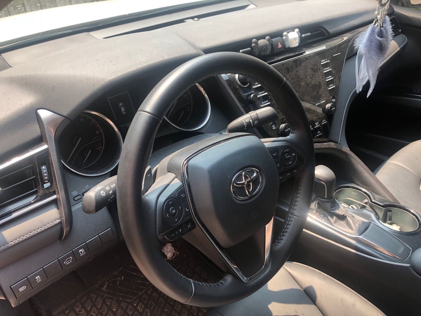 2019 Toyota Camry Hybrid 0040ALPINE - INFOCAR - Toronto Auto Trading Platform